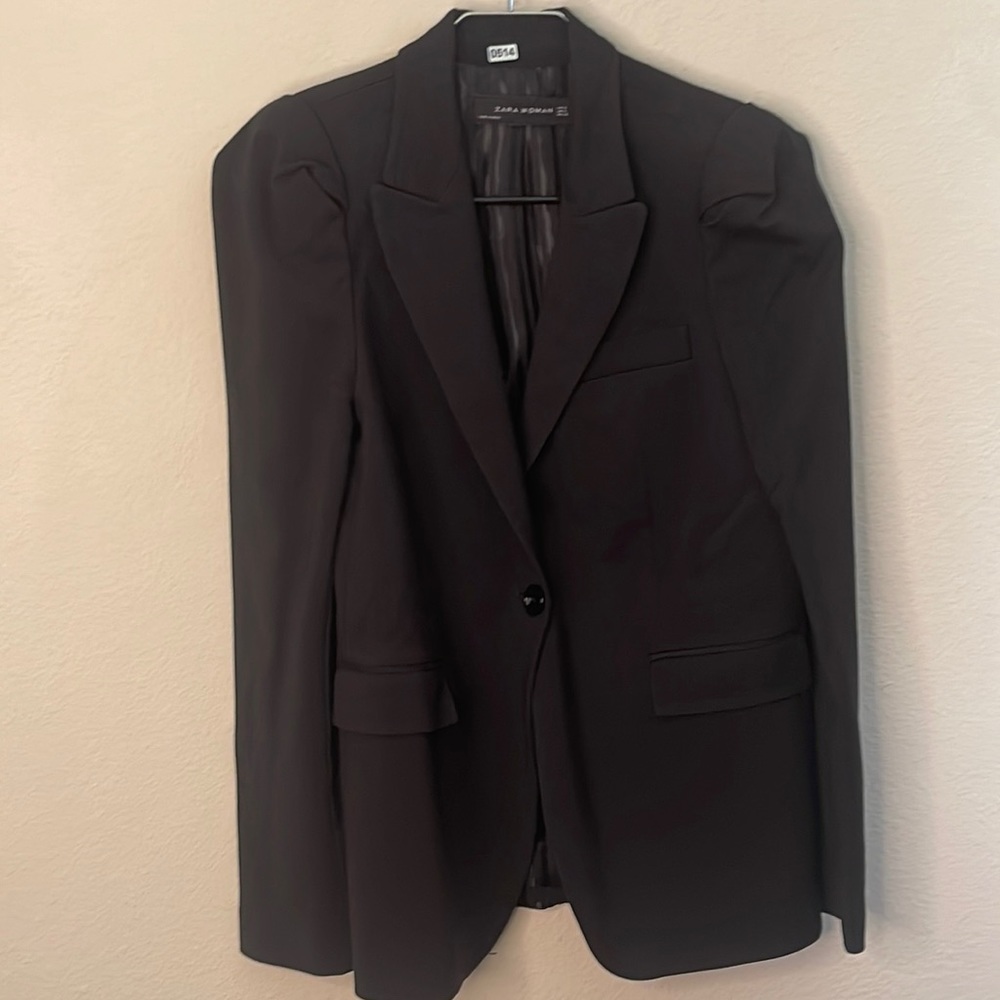 Like New Zara Woman made in Spain blazer